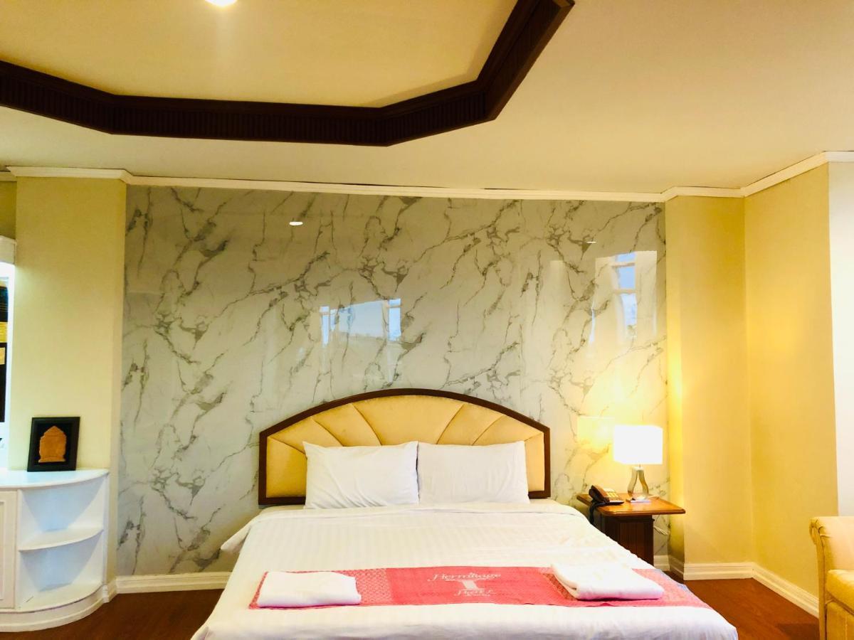 Hermitage Hotel Korat-Sha Nakhon Ratchasima Bagian luar foto