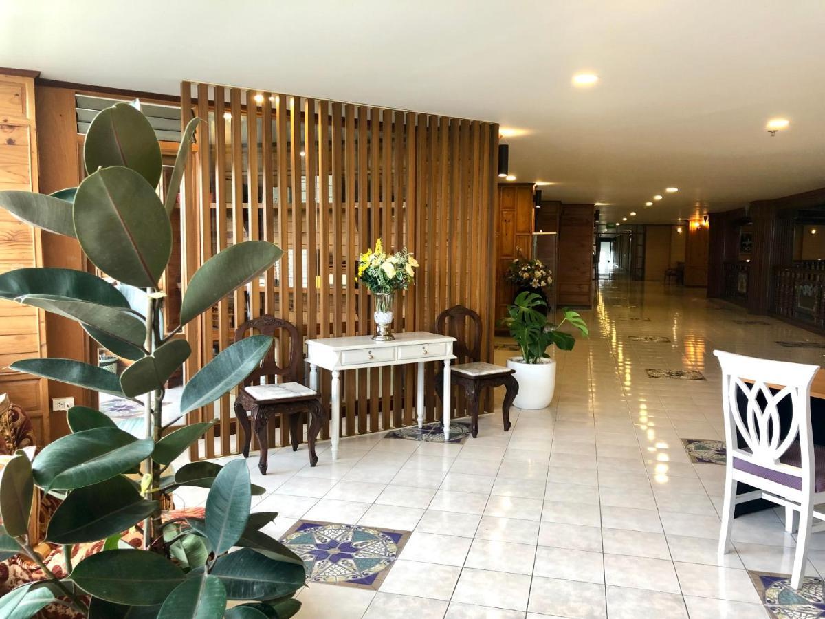 Hermitage Hotel Korat-Sha Nakhon Ratchasima Bagian luar foto