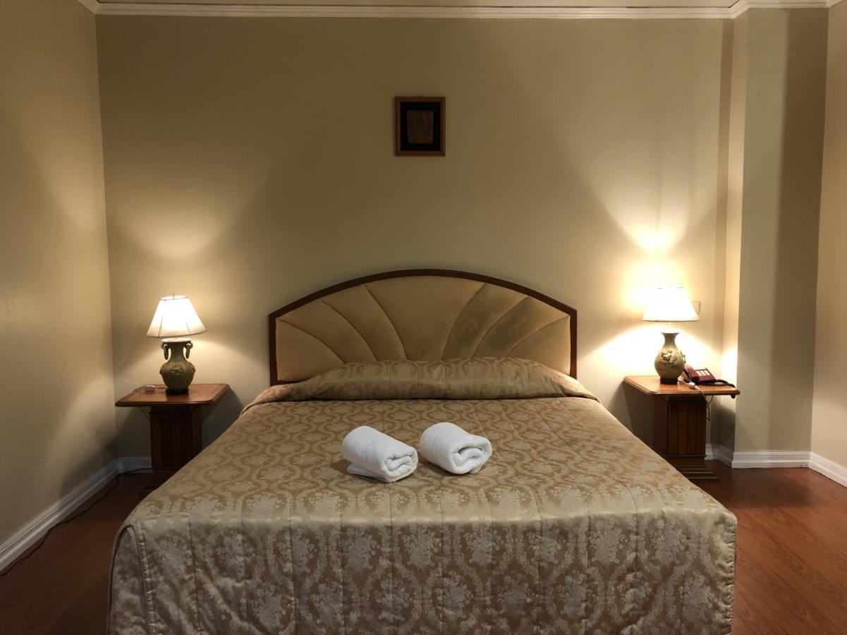 Hermitage Hotel Korat-Sha Nakhon Ratchasima Bagian luar foto