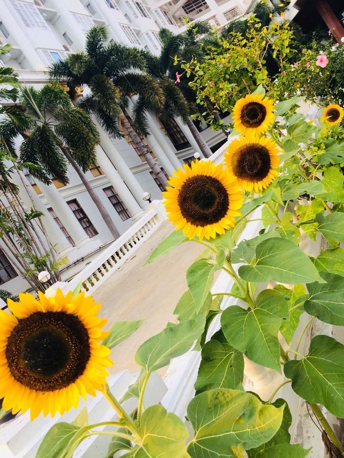 Hermitage Hotel Korat-Sha Nakhon Ratchasima Bagian luar foto